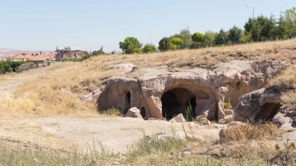 Explore the mysteries of Derinkuyu, the largest underground city housing 20,000 people. Delve into its rich history and ingenious design. Unearth a hidden world beneath Cappadocia's enchanting landscape.